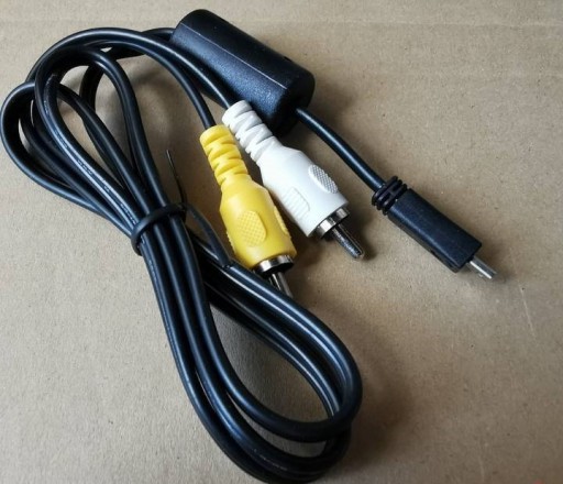 Zdjęcie oferty: Kabel audio/wideo do Aparatu