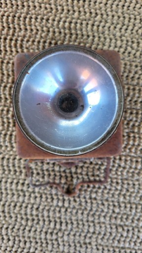 Zdjęcie oferty: Stara niemiecka latarka