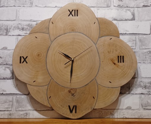 Zdjęcie oferty: Zegar z drewna z plastrów drewniany ścienny 