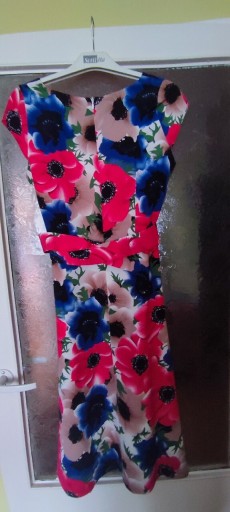 Zdjęcie oferty: Sukienka wizytowa