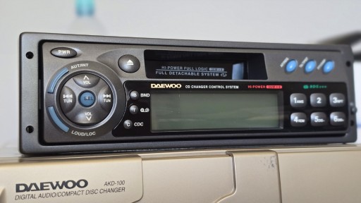 Zdjęcie oferty: Radio Daewoo AKF-0315RC + zmieniarka 10CD AKD-100