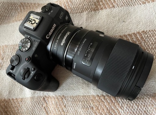 Zdjęcie oferty: Zestaw body Canon RP + obiektyw Sigma Art 35mm 1.4