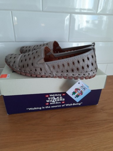 Zdjęcie oferty: VOLKS WALKERS skórzane buty damskie rozm. 37