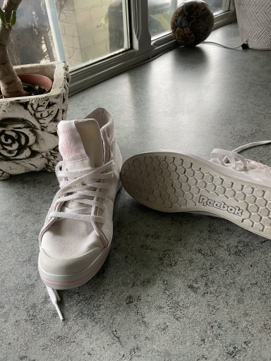 Zdjęcie oferty: 38,5 reebok buty damskie