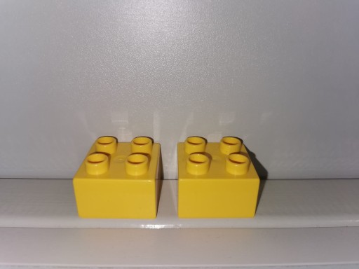 Zdjęcie oferty: 2x LEGO DUPLO oryginalny klocek żółty 2x2 WAWA