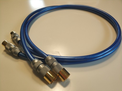 Zdjęcie oferty: Neotech Nemoi 1220 kabel XLR wtyki Viborg -1m para