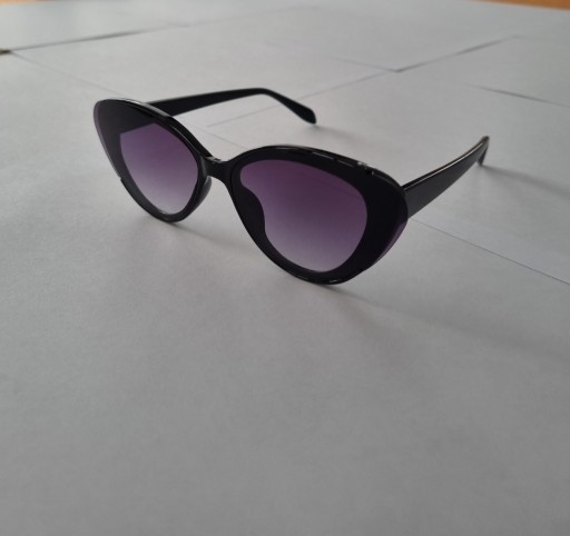 Zdjęcie oferty: Okulary przeciwsłoneczne UV400 Retro Cateye