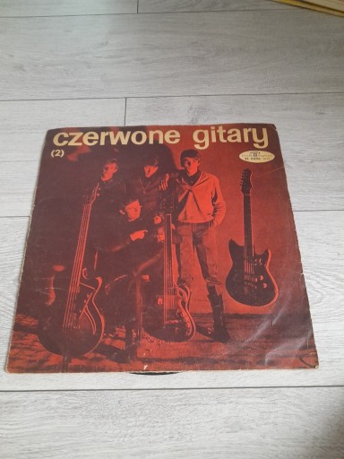 Zdjęcie oferty: PŁYTA WINYLOWA WINYL CZERWONE GITARY (2) XL 0396