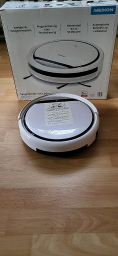Zdjęcie oferty: Robot sprzątający MEDION