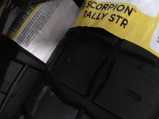 Zdjęcie oferty: komplet nowych opon pirelli do motocykla