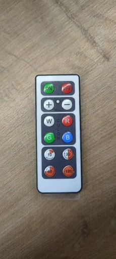 Zdjęcie oferty: Pilot do lampy RGB 