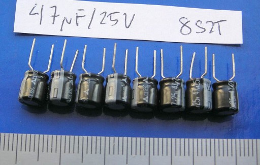 Zdjęcie oferty: kondensatory miniaturki 47uF/25V
