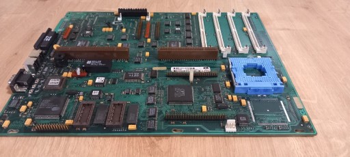 Zdjęcie oferty: Stara płyta fujitsu ac41600 socket 2 retro