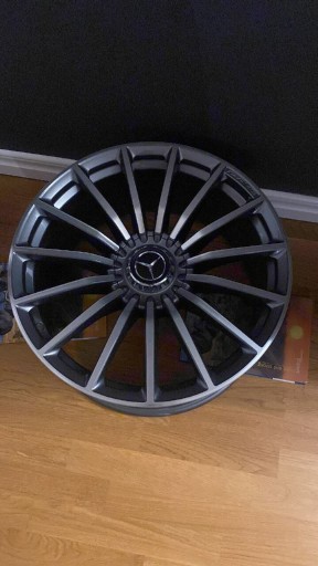 Zdjęcie oferty: Felgi aluminiowe Mercedes OE AMG GT 290 A290 W290