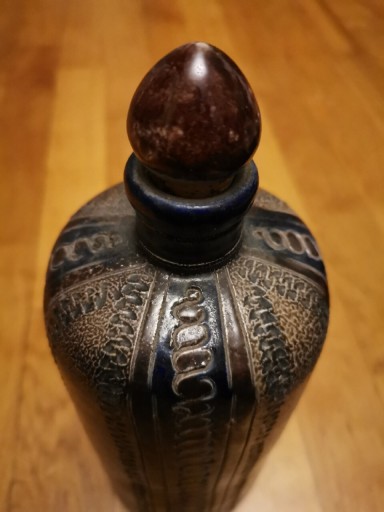Zdjęcie oferty: Niemiecka butelka ceramiczna Handarbreit z korkiem