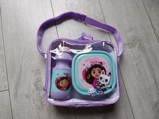Zdjęcie oferty: Torebka dla dziewczynki z bidonem i śniadaniówką Koci Domek Gabi NOWA