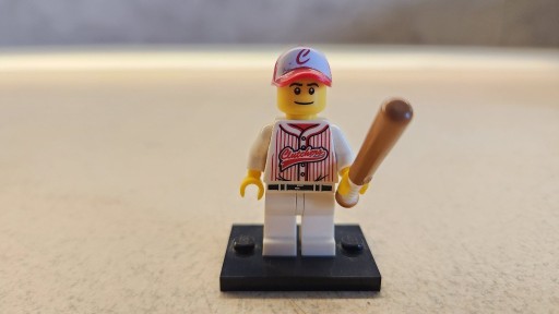 Zdjęcie oferty: LEGO Minifigurka Seria 3 Bejsbolista
