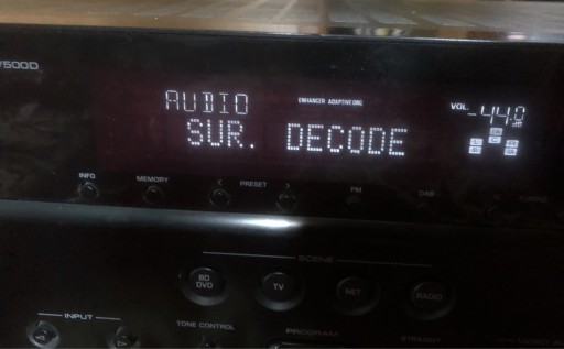 Zdjęcie oferty: Sprzedam amplituner 5.1 YAMAHA RX-V500D