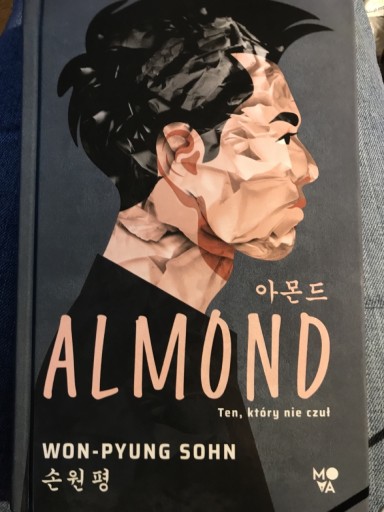 Zdjęcie oferty: Almond. Won-Pyung Sohn