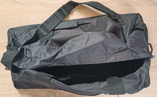 Zdjęcie oferty: Torba sportowa czarna Predator Energy