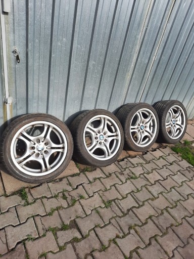 Zdjęcie oferty: Felgi 17" BMW M-pakiet