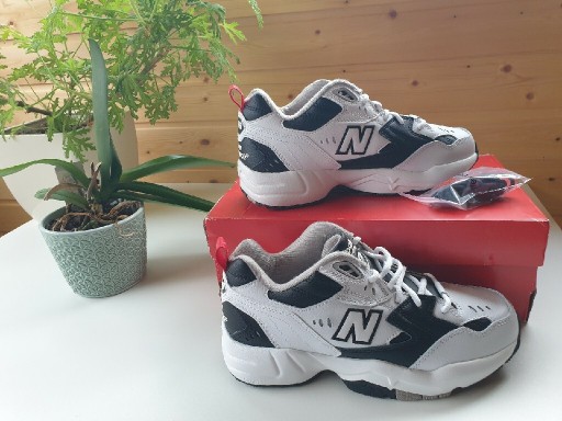 Zdjęcie oferty: Buty damskie New Balance Rozmiar EU 39, 8 US