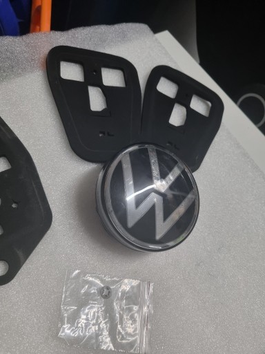 Zdjęcie oferty: Znaczek VW Touareg LED , Oryginał 
