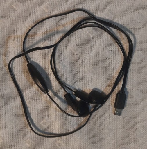 Zdjęcie oferty: słuchawki douszne mini USB
