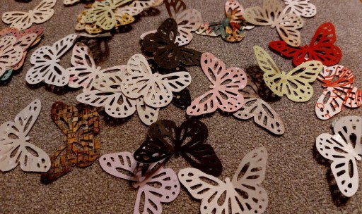 Zdjęcie oferty: Scrapki papierowe duże ażurowe motylki 10 szt 
