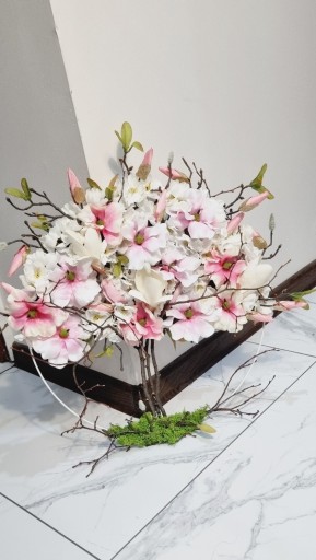 Zdjęcie oferty: Drzewko magnoliowe sztuczne kwiaty 