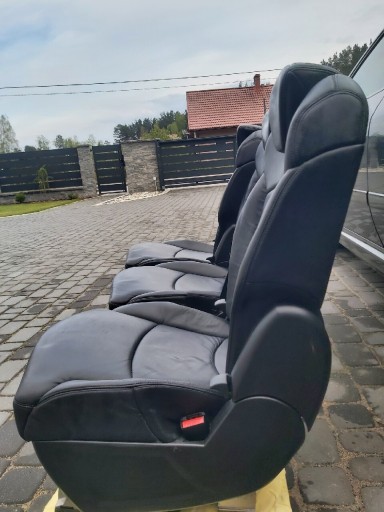 Zdjęcie oferty: Fotele peugeot 807 citroen c8 phedra ulysse skóra 