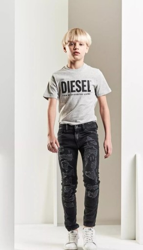 Zdjęcie oferty: Spodnie jeans DIESEL rozmiar 140 