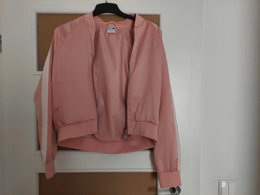 Zdjęcie oferty: Bluza Puma Rozpinana Satynowa