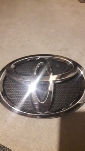 Zdjęcie oferty: logo emblemat toyota land cruiser 150 75301-60060