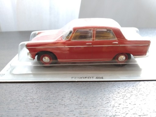 Zdjęcie oferty: Peugeot 404 Kultowe Auta ZSRR DeA 1:43 WAW