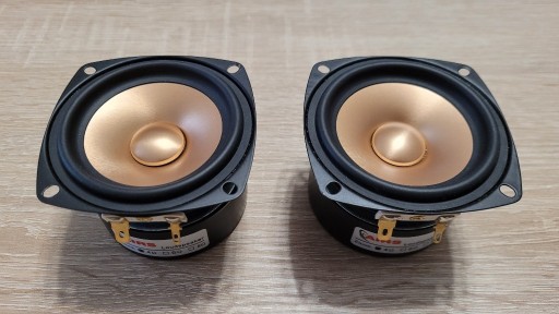 Zdjęcie oferty: Głośniki pełnozakresowe 3" 4ohm 15W 3 cale calowe