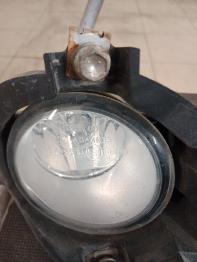 Zdjęcie oferty: Halogen halogeny toyota Avensis t27 