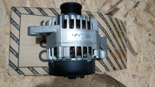 Zdjęcie oferty: alternator fiat croma stilo1.9 jtd 71794571