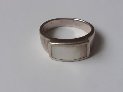 Zdjęcie oferty: Stary pierścionek srebrny 925