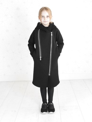Zdjęcie oferty: Długi płaszczyk dla dziewczynki rozmiar 116-146