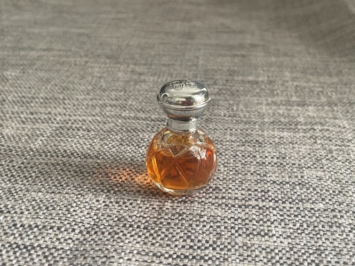 Zdjęcie oferty: Houbigant Demi-Jour miniatura kolekcjonerska 3 ml czyste perfumy
