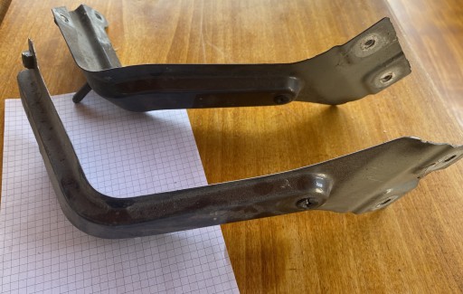 Zdjęcie oferty: uchwyt wspornik błotnik vw touran 1T0 821135c 136c