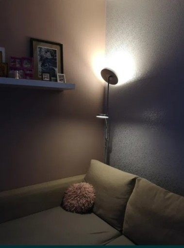 Zdjęcie oferty: Lampa podłogowa LED Sefran z lampką do czytania.