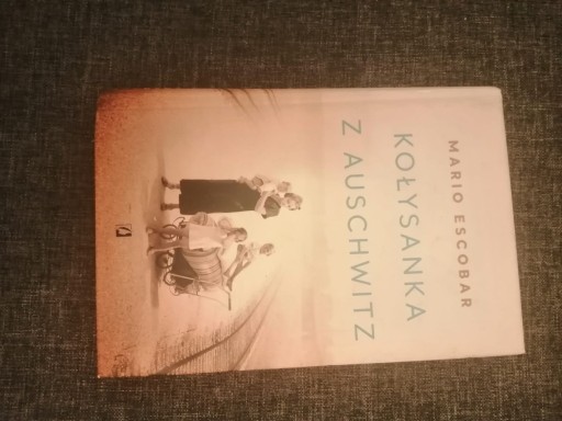 Zdjęcie oferty: Kołysanka z Auschwitz