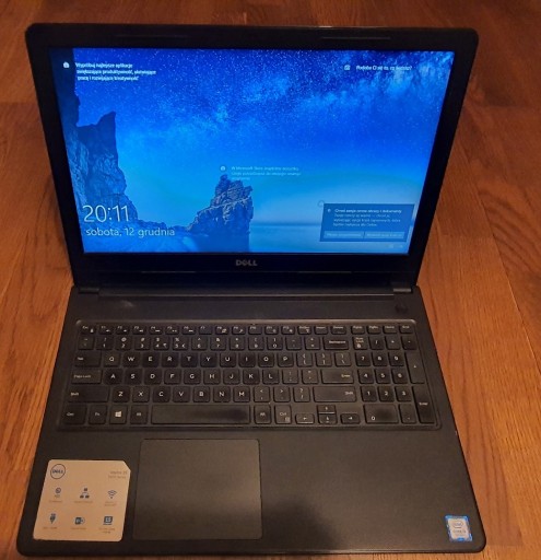 Zdjęcie oferty: Dell Vostro 15 3568 i5-7200 4GB SSD 256GB WIN10 PR