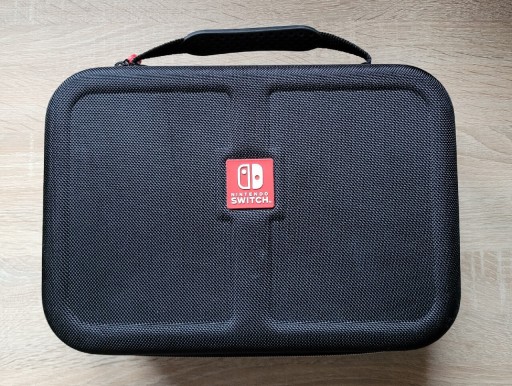 Zdjęcie oferty: Walizka futerał etui na konsolę Nintendo Switch 