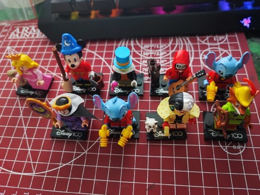 Zdjęcie oferty: LEGO minifigurki Disney 