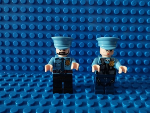 Zdjęcie oferty: Minifigurka kompatybilna z Lego komplet Policjant