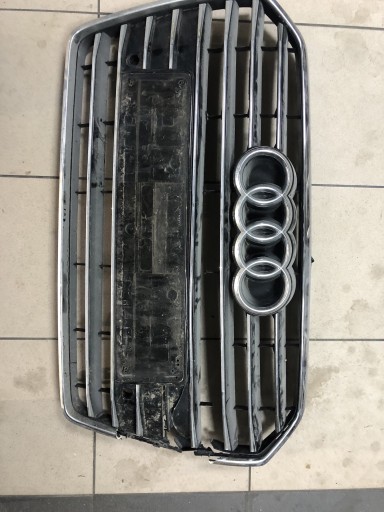 Zdjęcie oferty: Grill/znaczek chromy audi