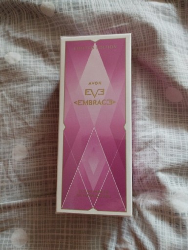 Zdjęcie oferty: Perfumy Avon EVE Embrace  ! Unikat 